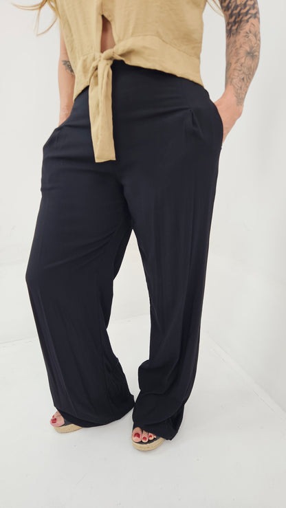 Pantalona Feminina de Viscose com Elástico nas Costas – Elisa