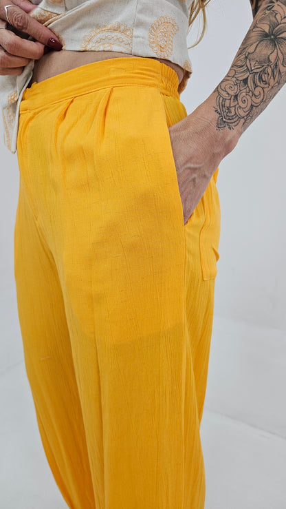 Calça Feminina de Viscolinho com Pregas – Bella