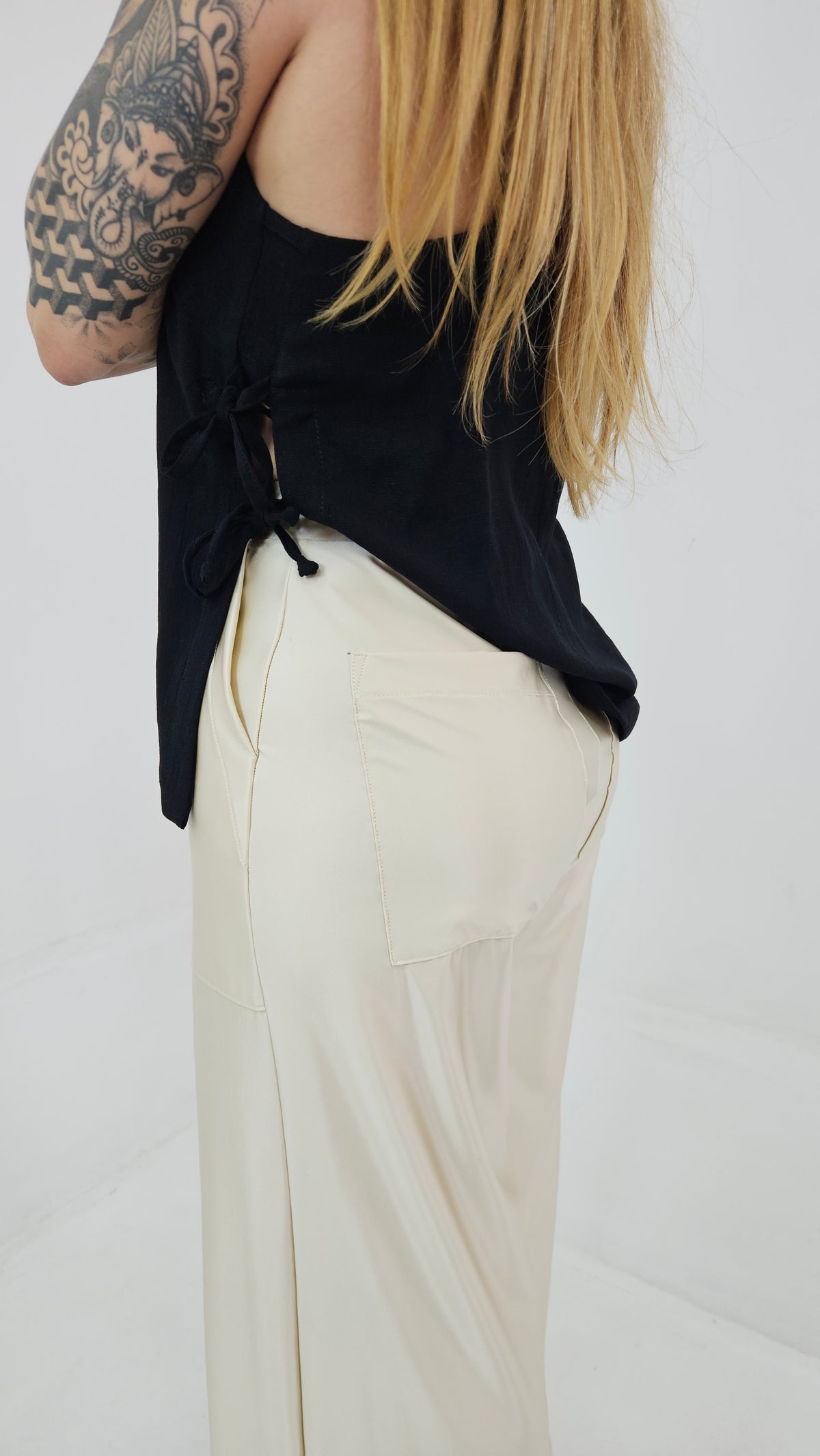 Pantalona Feminina de Poliamida com Elastano – Gloss