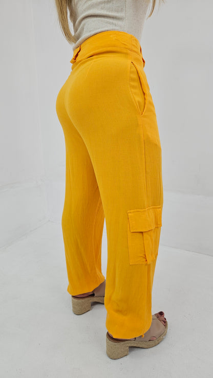 Calça Feminina de Viscolinho com Amarração na Barra – Bomber