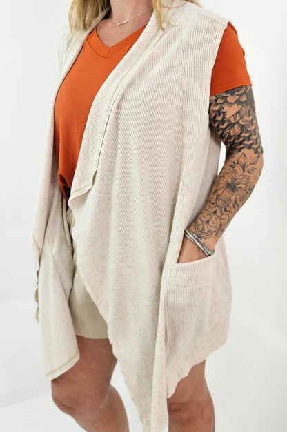 Cardigan Feminino sem Mangas com Bolsos – Canelado Ponta