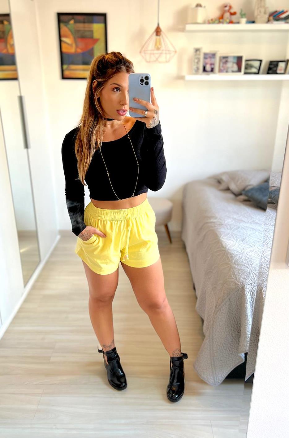 Cropped Manga Longa
