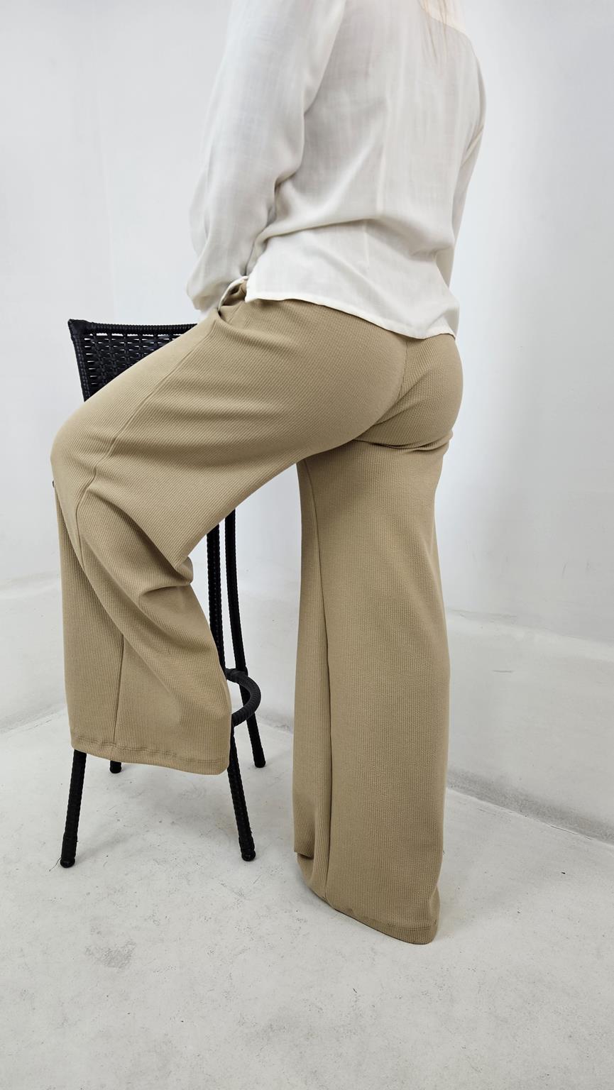 Pantalona Aluri