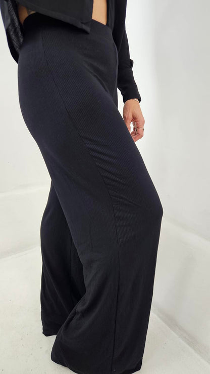 Pantalona Aluri