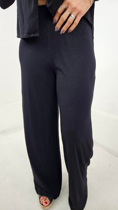 Pantalona Aluri