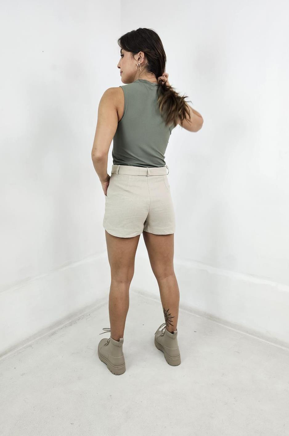 Short Gaby Linho