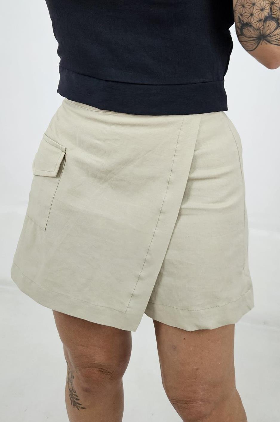 Short Saia Linho