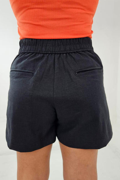 Short Saia Linho