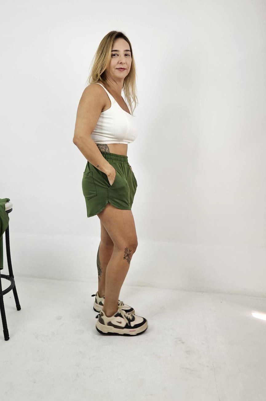 Short Vanessa