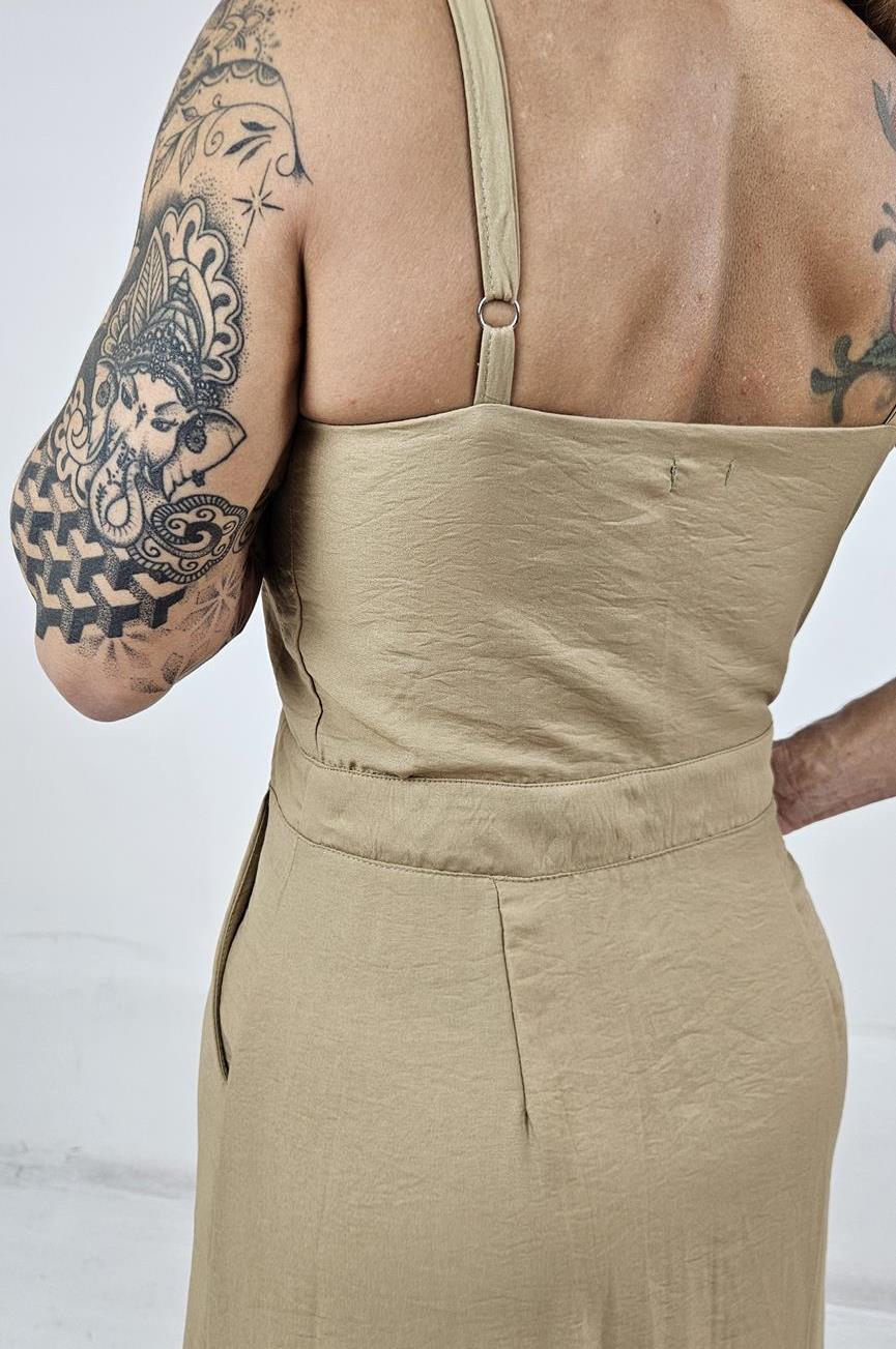 Vestido Helô Flow